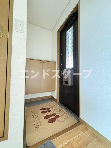ツインエステートＢの玄関|高崎、前橋のお部屋探しはエンドスケープまで！お客様の理想お聞かせ下さい♪