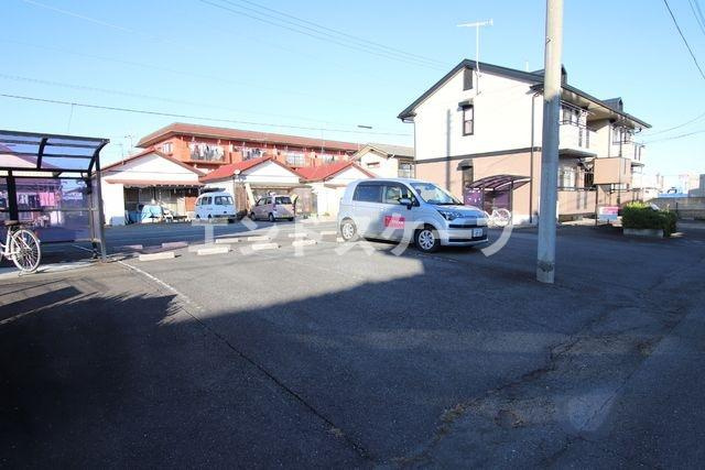 ツインエステートＢの駐車場|高崎、前橋のお部屋探しはエンドスケープまで！お客様の理想お聞かせ下さい♪