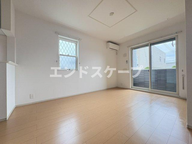 ローリエ伊勢崎亭Ⅱの居間・リビング|高崎、前橋のお部屋探しはエンドスケープまで！お客様の理想お聞かせ下さい♪