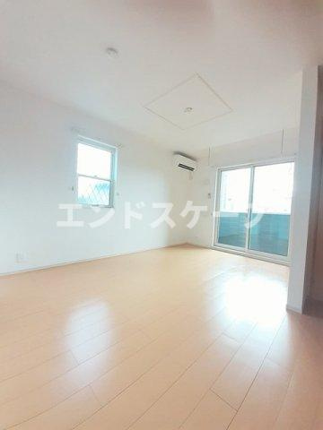 ローリエ伊勢崎亭Ⅱの居間・リビング|高崎、前橋のお部屋探しはエンドスケープまで！お客様の理想お聞かせ下さい♪