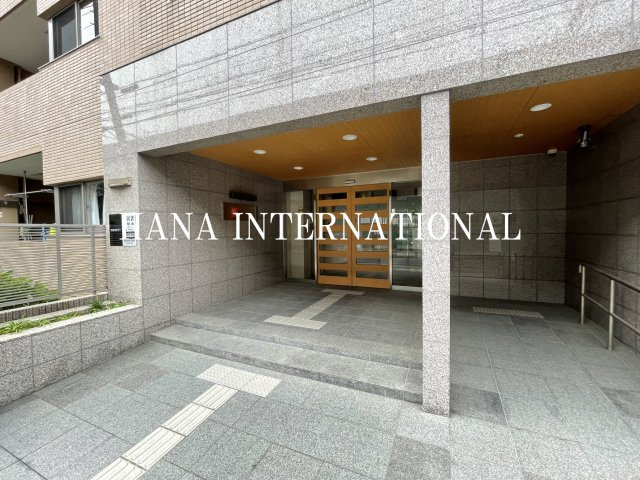ドゥーエ妙典のエントランス