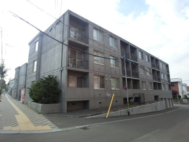 ハウスオブリザ平岸弍番館