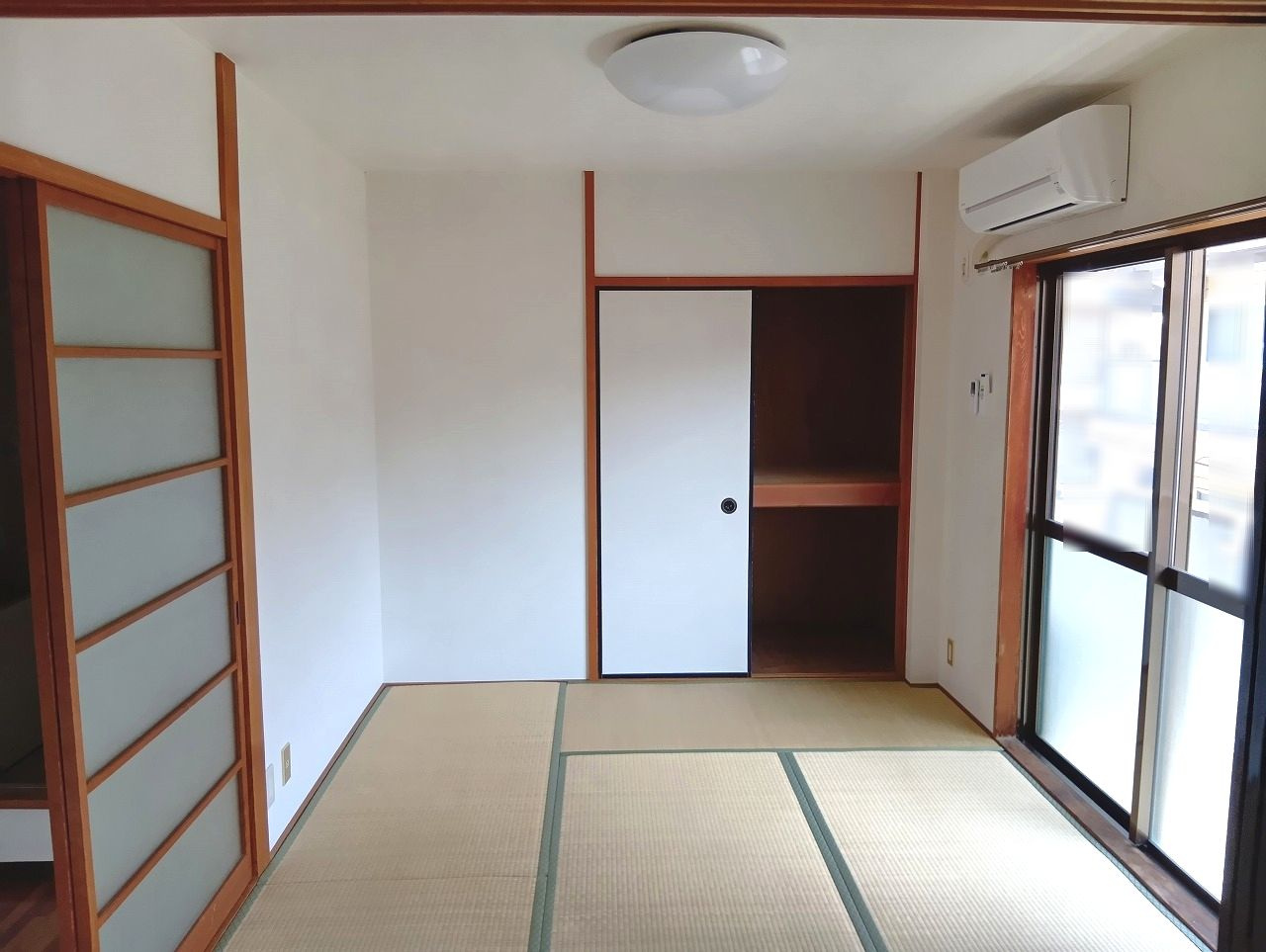 ハイツYO坂本の和室|フローリングだけでなく、和室もあります