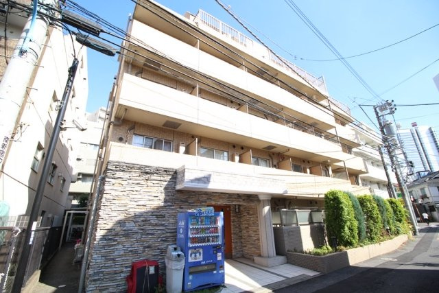 新宿区西新宿４丁目の賃貸マンション