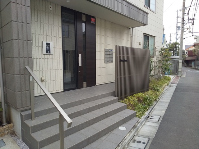 中野区野方１丁目の賃貸マンションのエントランス|★エントランス★