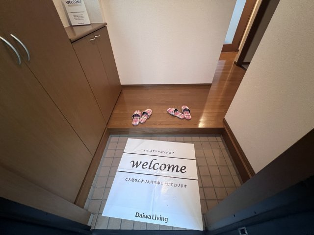 クレールタウン立花の玄関