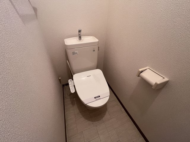 クレールタウン立花のトイレ