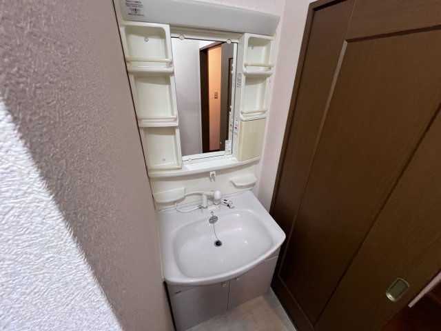 クレールタウン立花の洗面所