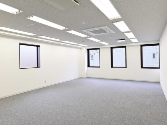 Crobis柏の内装