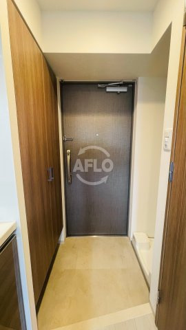 Alivis福島海老江（旧：フォーリアライズ福島ルノン）の玄関|フォーリアライズ福島ルノン　玄関