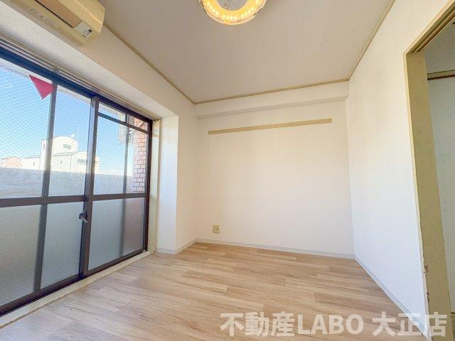 エフアールみなと通りの洋室
