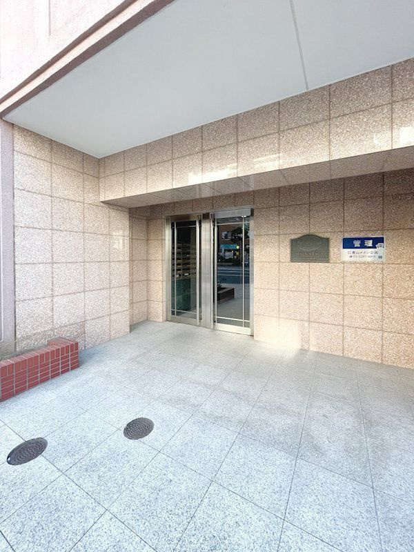 メインステージ門前仲町のエントランス