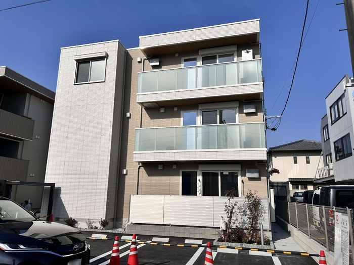 福岡市博多区光丘町２丁目のアパートの外観