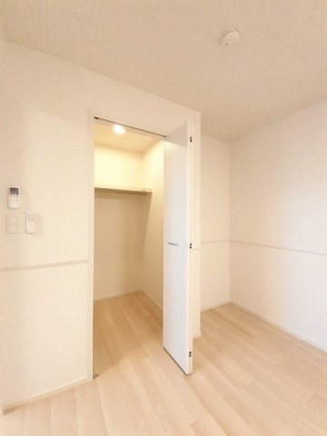 キング　バンブーの収納|たっぷりとした収納スペースです