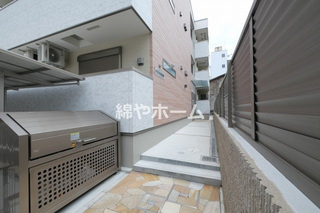 フジパレス深江橋南Ⅱ番館のエントランス|毎日通るエントランスはこのようになっています