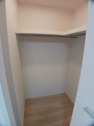 ロイヤルⅣの収納|大きなものも収納できそうです