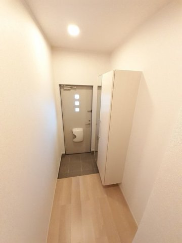 アルフォート　鴨方の玄関