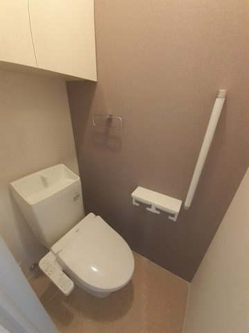 エリザのトイレ|コンパクトで使いやすいトイレです