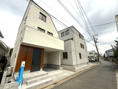【外観】 | 【仲介手数料５２０万円が無料！】■豪徳寺駅５分■デザイナーズハウス | 諸費用５２０万円ＯＦＦです！
決算特別キャンペーン！
家計応援サービスの限界に挑戦中！
■豪徳寺駅５分
■木製サッシを採用するモダンナチュラルデザイン
■準耐火構造
■内覧可能