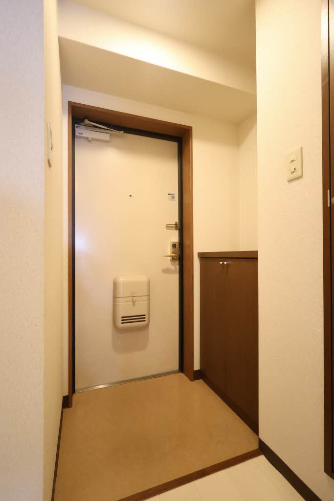 HOMAT2000の玄関