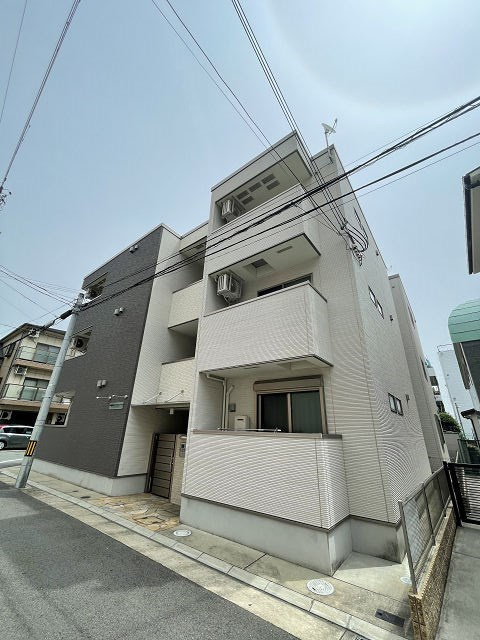 フジパレス立花WESTの外観