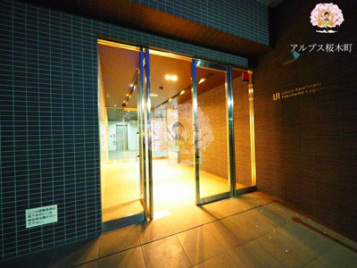 【エントランス】 | ラグジュアリーアパートメント横浜黄金町