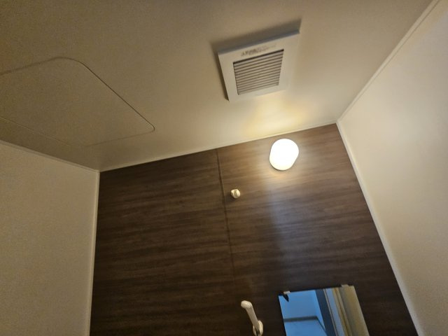 プリシェール西明石Bの浴室