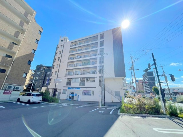 有馬パレス西中島の外観