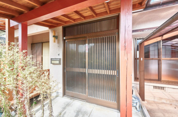 善導寺貸家【キャッシュバック対象物件】のエントランス