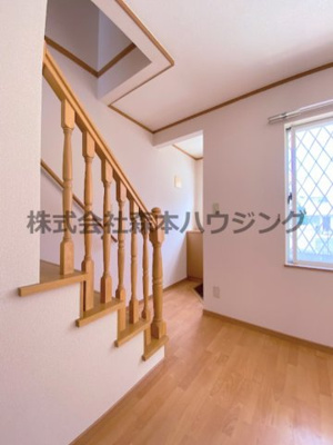 【内装】 | 　ノーブルビレッジ高柳 | ※同タイプ別室の写真を使用しています。
　設備内容や内装色調など相違がある場合は実際のお部屋の現状優先となります。