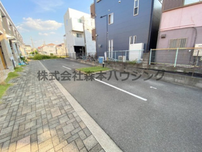 【駐車場】 | 　ノーブルビレッジ高柳 | 駐車場です