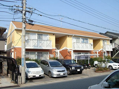 呉市瀬戸見町のアパートの外観