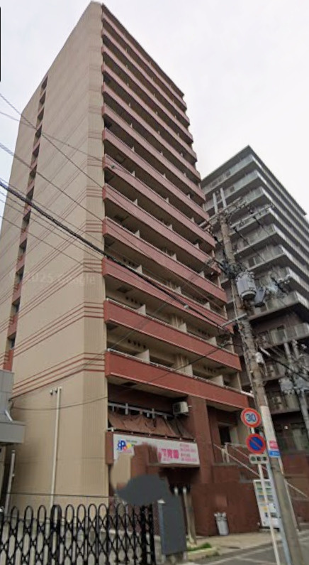 ドゥーエ江坂Ⅲの外観