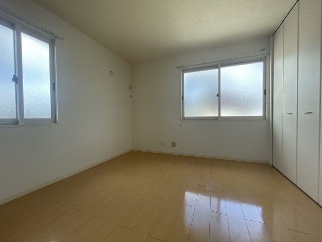 リバーハイム谷八木の子供部屋