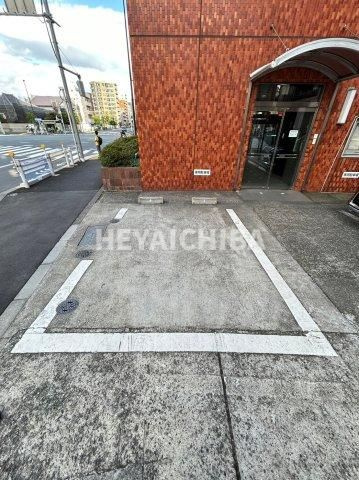 シャンボール門前仲町の駐車場