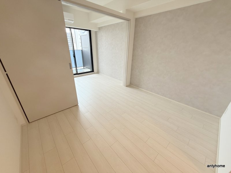 Alivis浪速東SoL TERRACE　仲介手数料無料の洋室