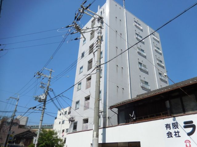 Dwell高槻の外観