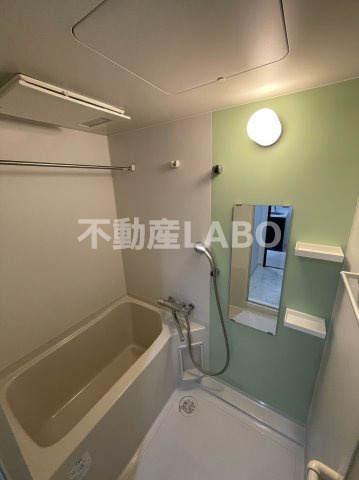 レグゼスタ弁天町の浴室