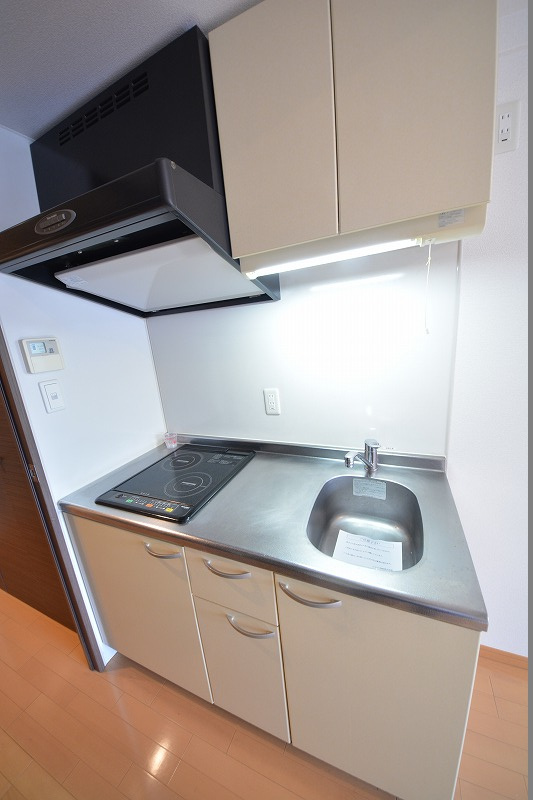 グランド上町のキッチン|グランド上町　ＩＨ2口コンロシステムキッチン
