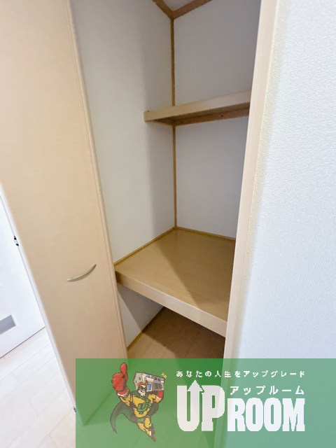 アネックス南棟の収納