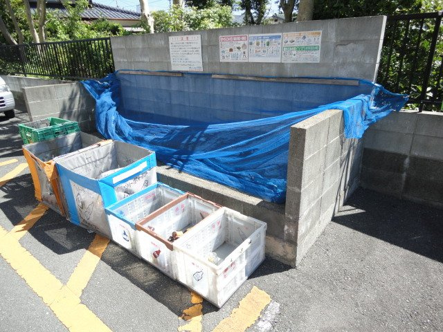クラウンⅡ津福のその他共用部分