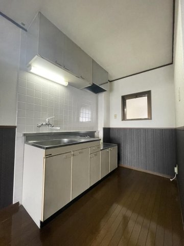 クラウンⅡ津福のキッチン|２口コンロ設置可能です★