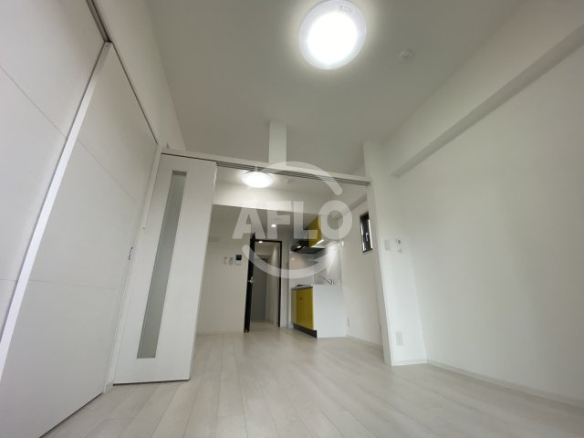 プライマル南森町の寝室|ビガーポリス415松ヶ枝町III　洋室
