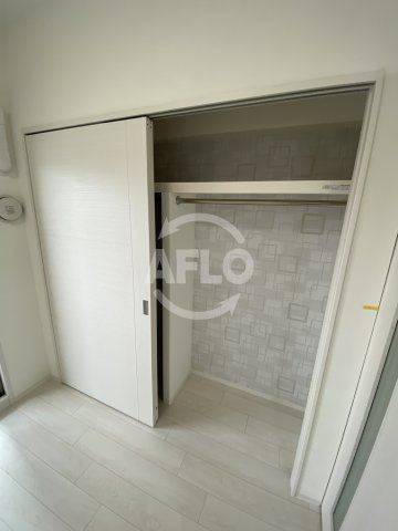 プライマル南森町の収納|ビガーポリス415松ヶ枝町III　クローゼット