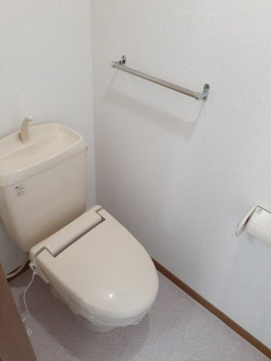 【トイレ】 | プリエール　Ａ | ゆったりとした空間のトイレです