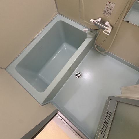室蘭市絵鞆町2丁目26-21戸建の浴室