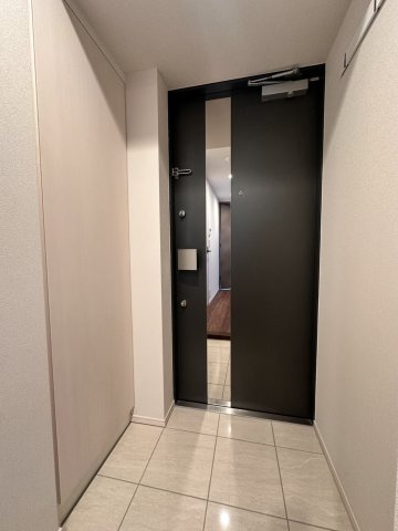 【玄関】ラティエラ秋葉原
