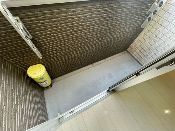 熱田スカイタワー31Fのバルコニー