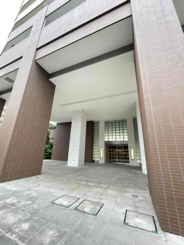 パークタワー滝野川のエントランス