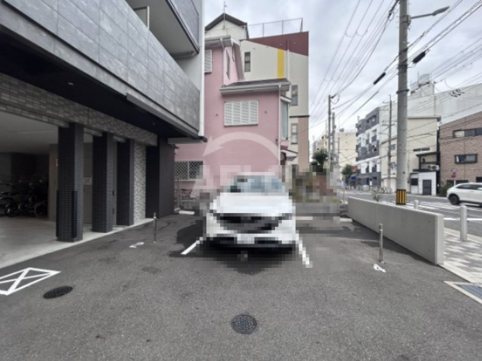 エスリード新北野アーデルの駐車場|エスリード新北野アーデル　駐車場